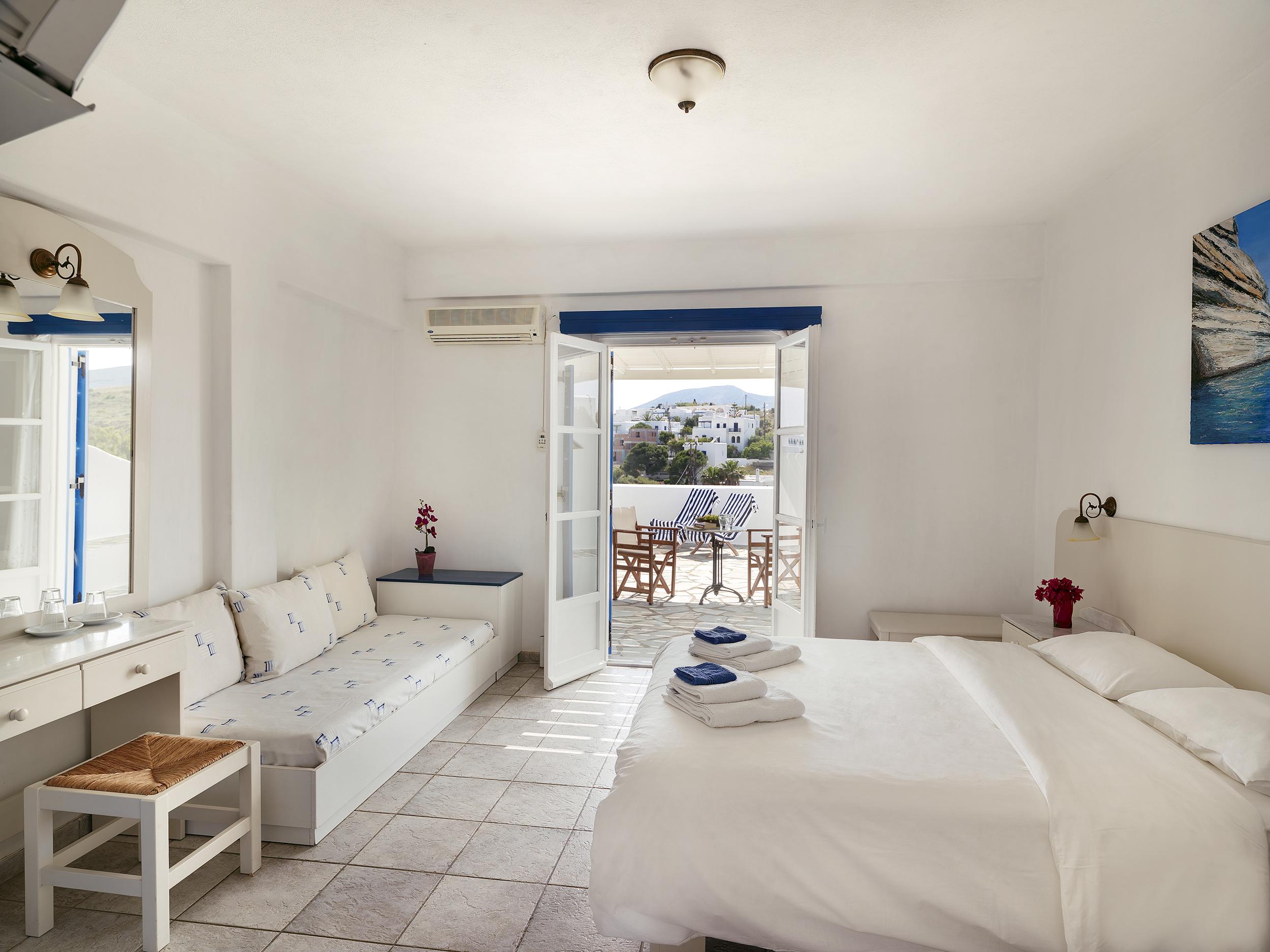 Aloni Hotel & Suites Piso Livadi Buitenkant foto